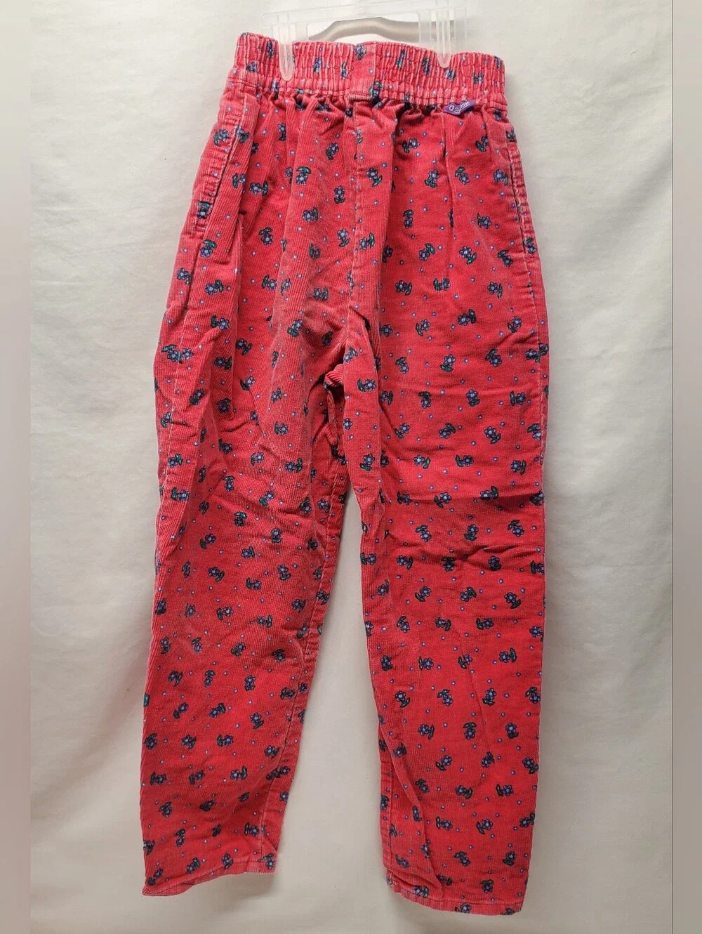 Rare oshkosh soft Courdaroy red floral flowers pants from the 90s 80 vintage y2k